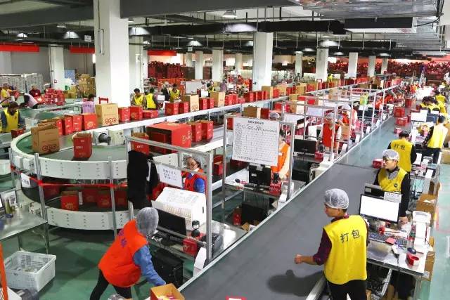 百草味雙十一戰(zhàn)績斐然 2.52億全平臺(tái)銷售額背后的戰(zhàn)略升級之路